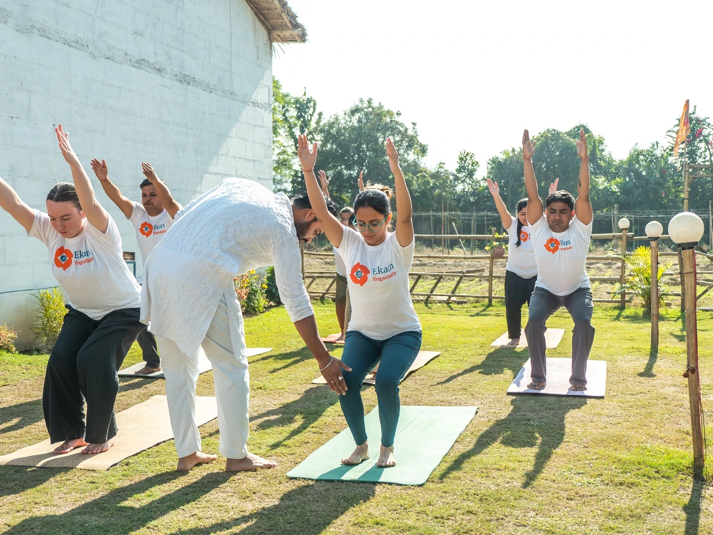 100-hour yoga course in Rishikesh