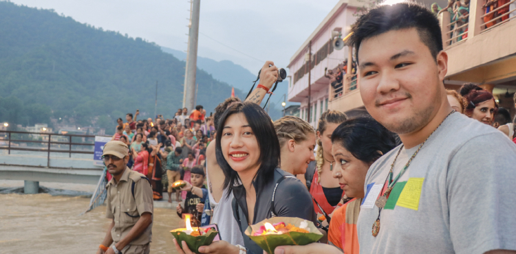 300 Hour Yoga Teacher Training In Rishikesh