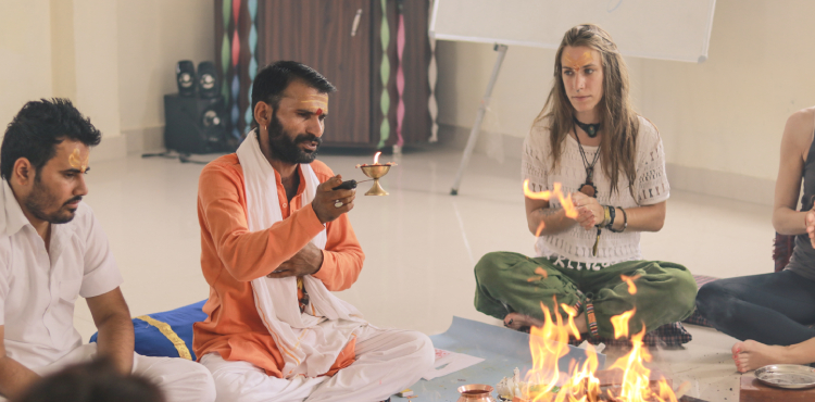 100 hour yoga teacher training in india